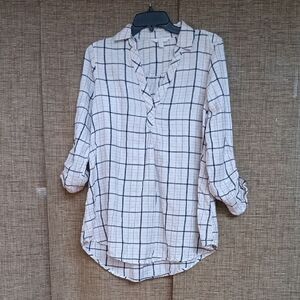 a:glow White and Black Checkered Flannel Cotton Pop Over Shirt